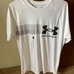 Under armor shorts sleeves